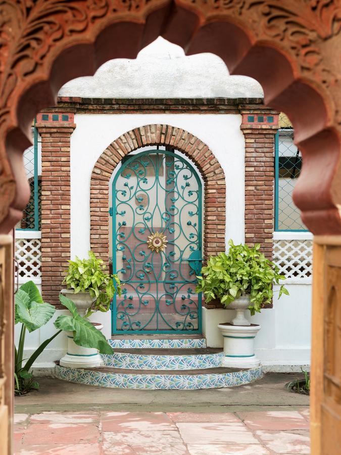 Nivah Bed & Breakfast โมราดาบัด ภายนอก รูปภาพ
